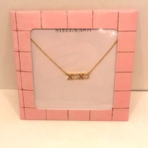 NWT XOXO Necklace gold Stella and Dot
